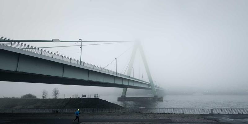 福州家居墙面焕新指南:艺术漆、微水泥、护墙板与布艺装饰画的质感搭配术